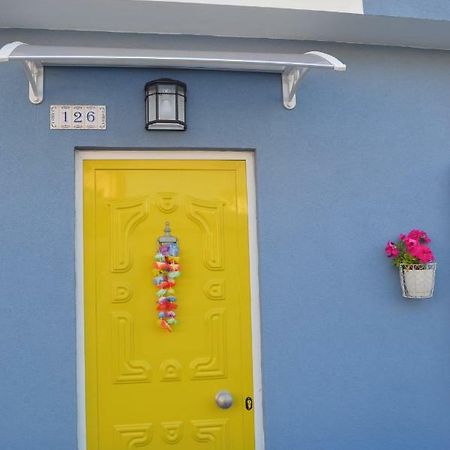 Yellow Door Gafanha da Encarnacao Екстериор снимка